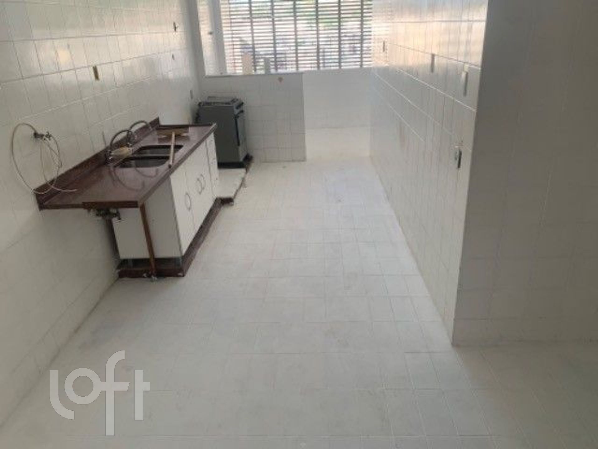 Apartamento à venda com 3 quartos, 148m² - Foto 17