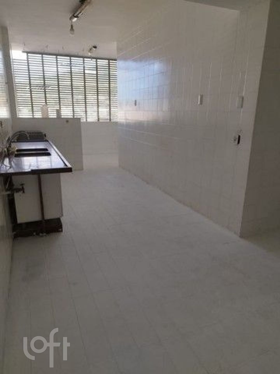 Apartamento à venda com 3 quartos, 148m² - Foto 8