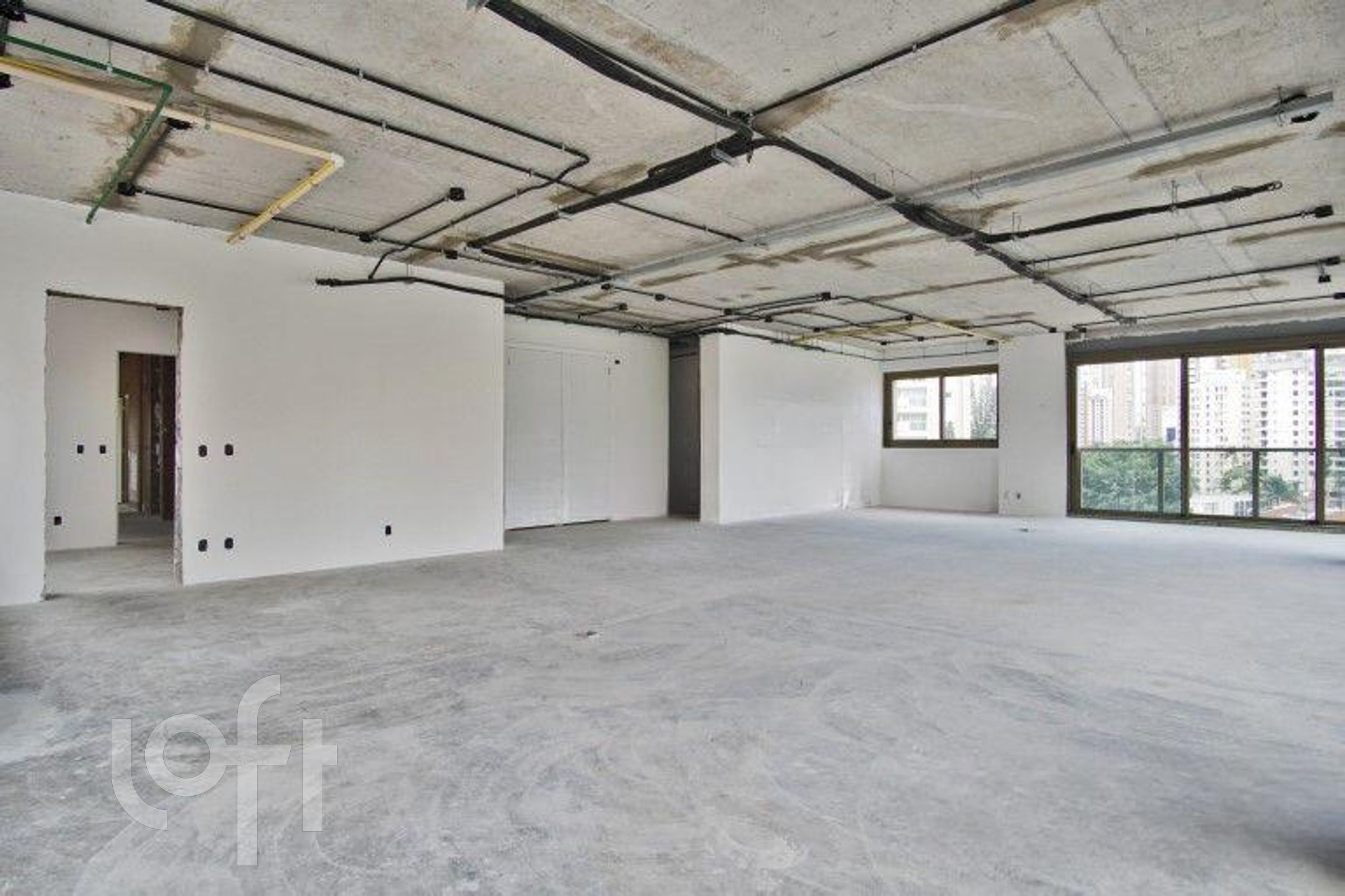 Apartamento à venda com 4 quartos, 358m² - Foto 3