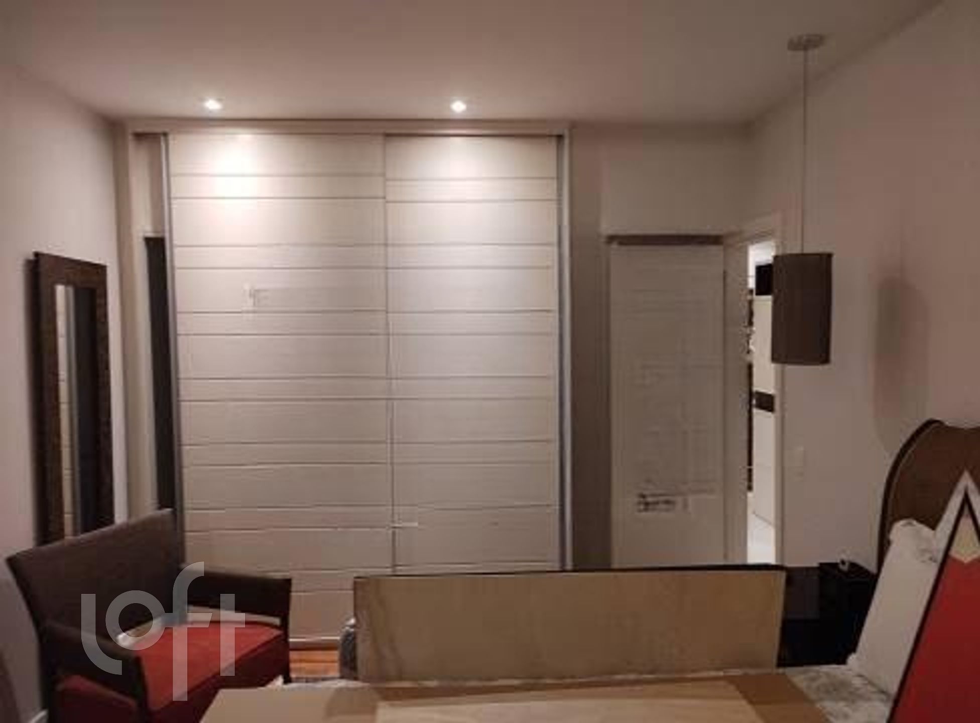 Apartamento à venda com 4 quartos, 210m² - Foto 11