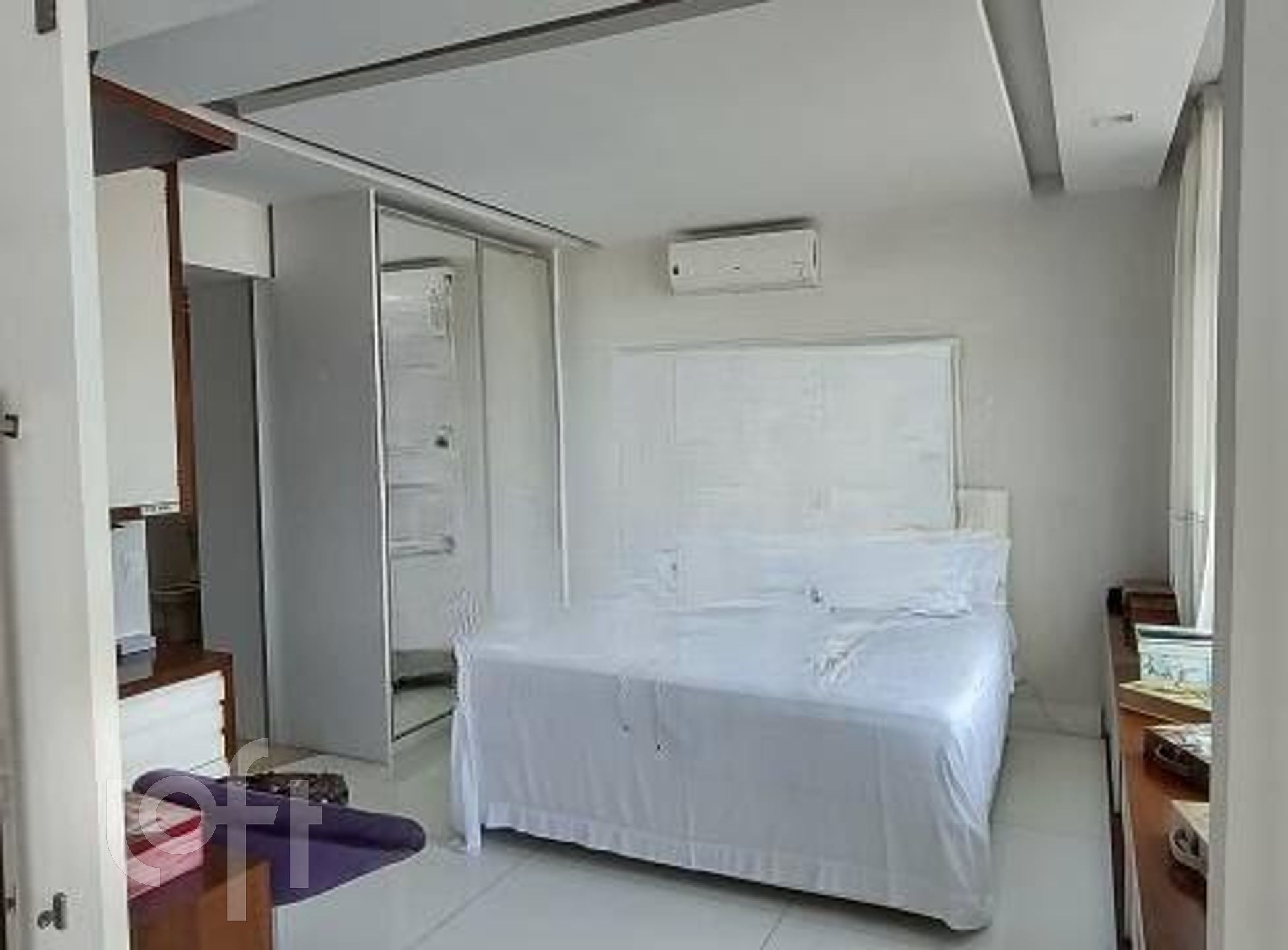 Apartamento à venda com 4 quartos, 210m² - Foto 15