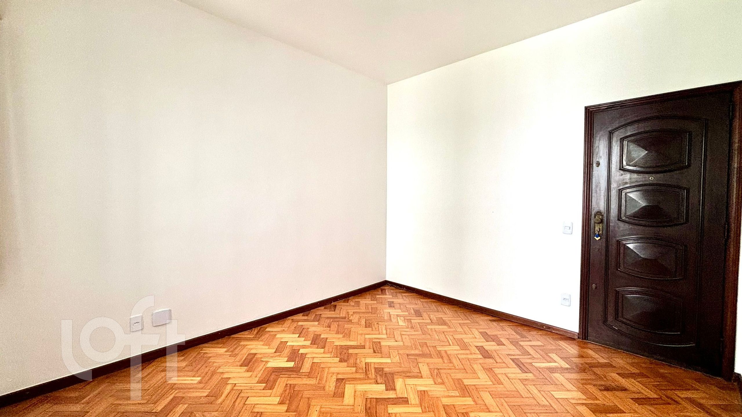Venda de Apartamento com 2 quarto(s), por R$ 1.7 milhão, no condomínio Edificio Ivo Arruda em Ipanema.
