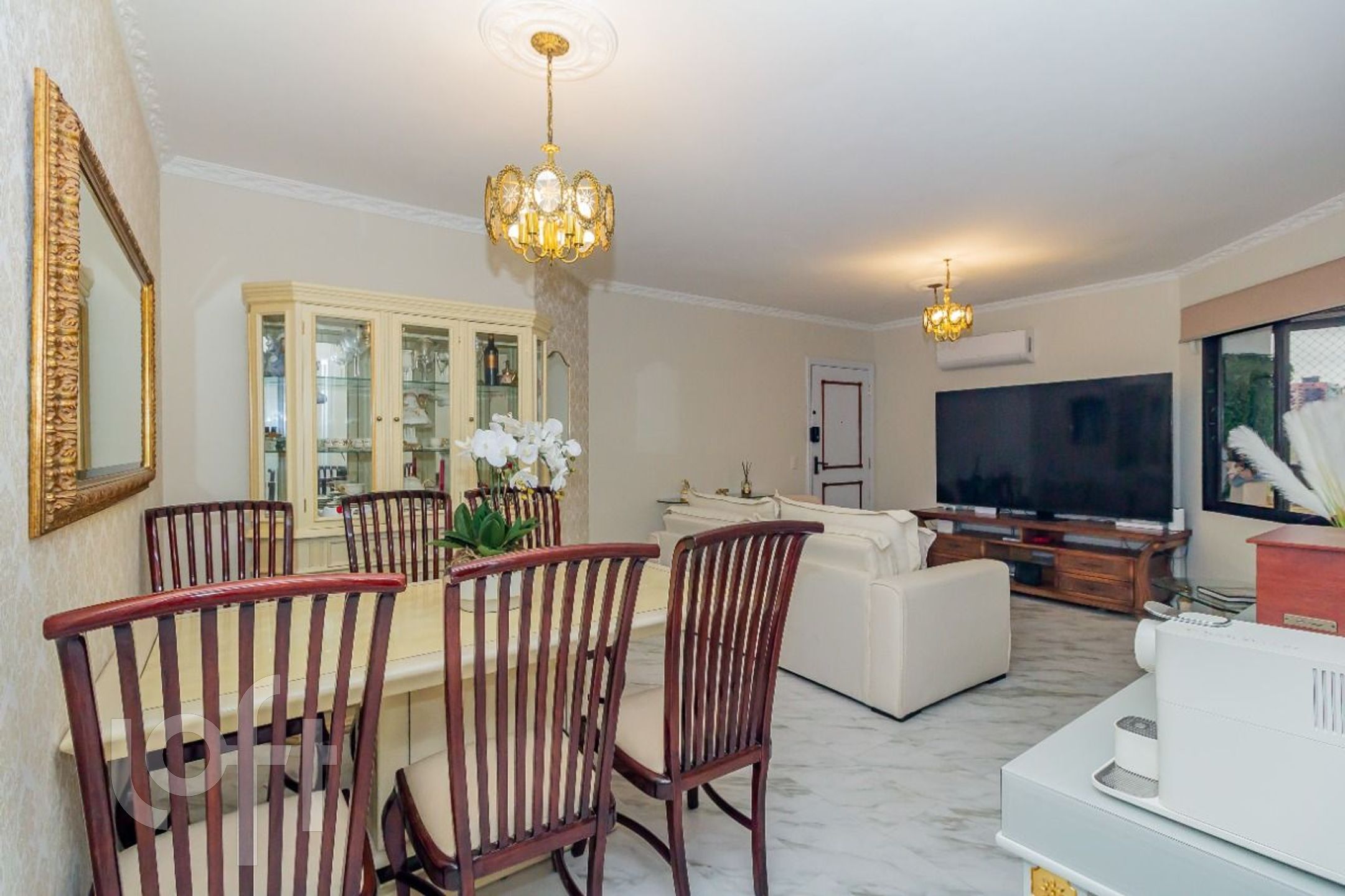Apartamento à venda em Vila Regente Feijó com 134