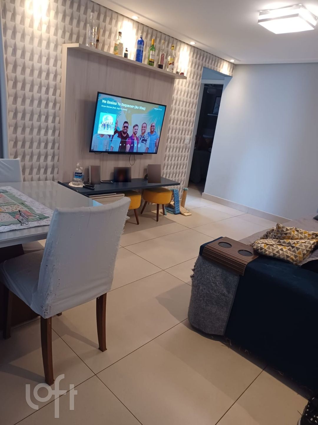 Apartamento à venda com 2 quartos, 50m² - Foto 1