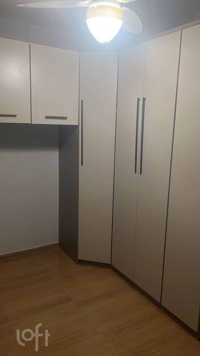 Apartamento à venda com 2 quartos, 39m² - Foto 6