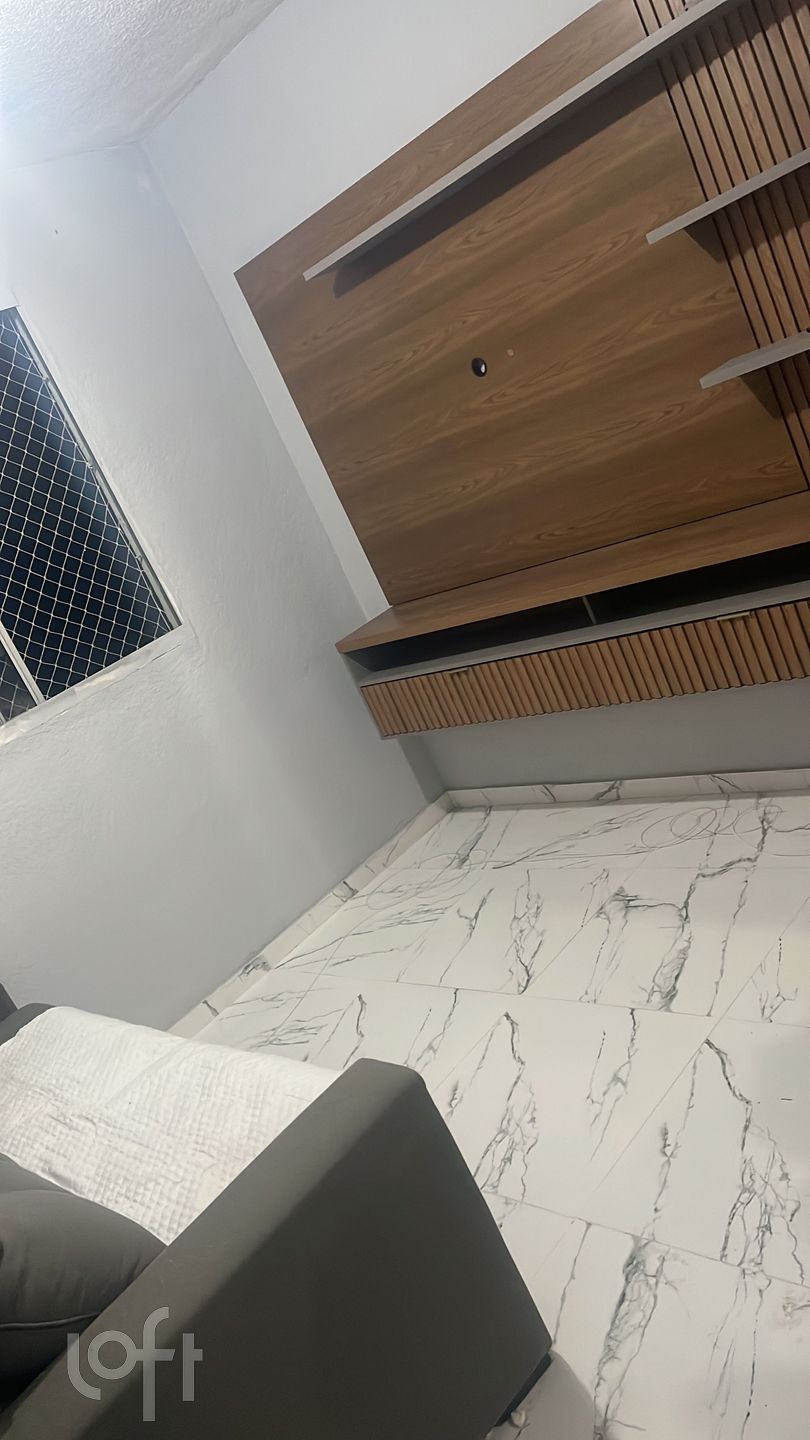 Apartamento à venda com 2 quartos, 39m² - Foto 1