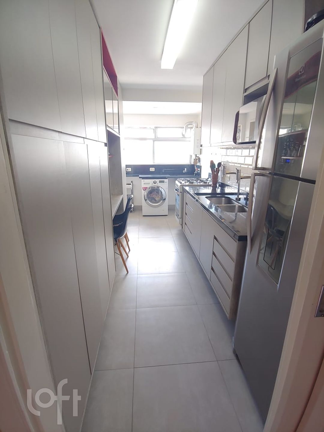 Apartamento à venda com 3 quartos, 156m² - Foto 5