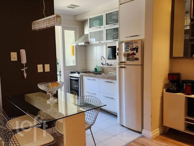 Apartamento com 47m², 1 dormitório, 1 suíte, 1 vaga, Independência em Porto Alegre