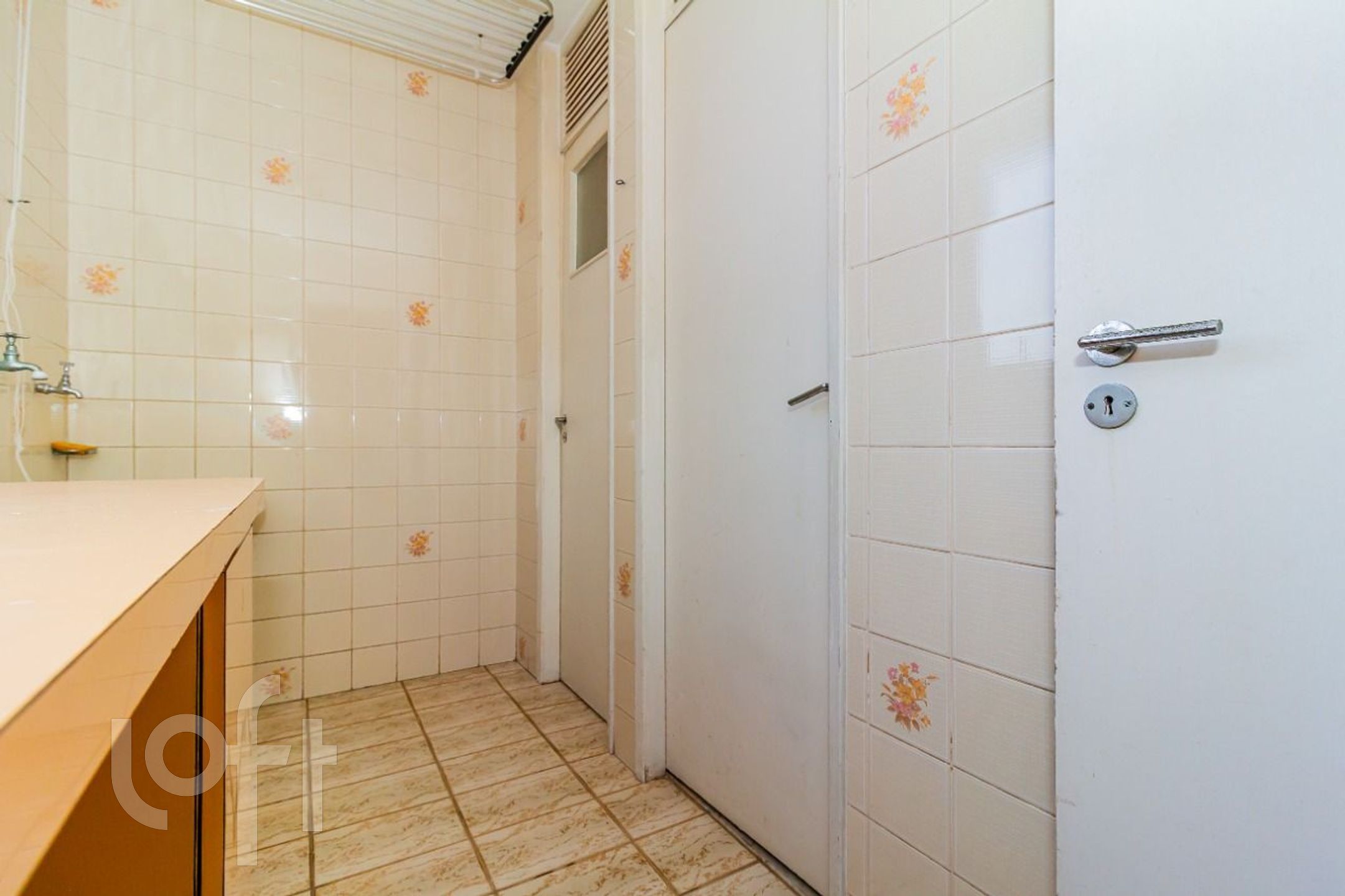 Apartamento à venda com 1 quarto, 90m² - Foto 15