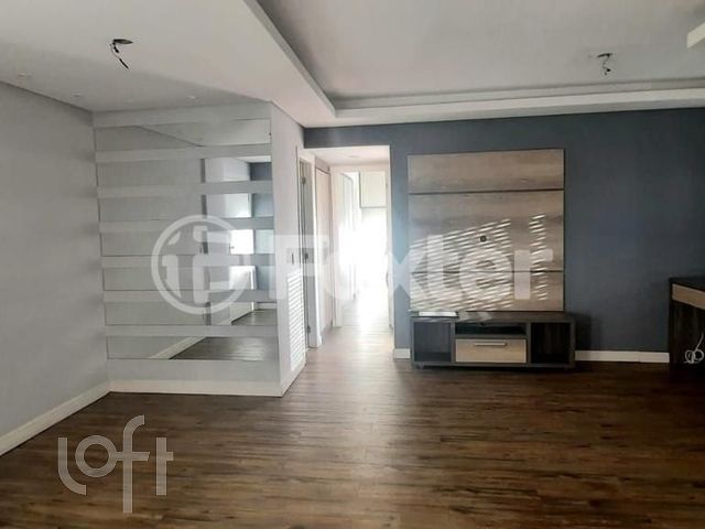 Apartamento com 69m², 3 dormitórios, 1 suíte, 1 vaga, Vila Ipiranga em Porto Alegre