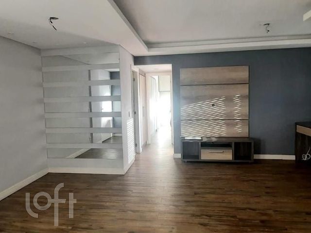 Apartamento com 69m², 3 dormitórios, 1 suíte, 1 vaga, Vila Ipiranga em Porto Alegre