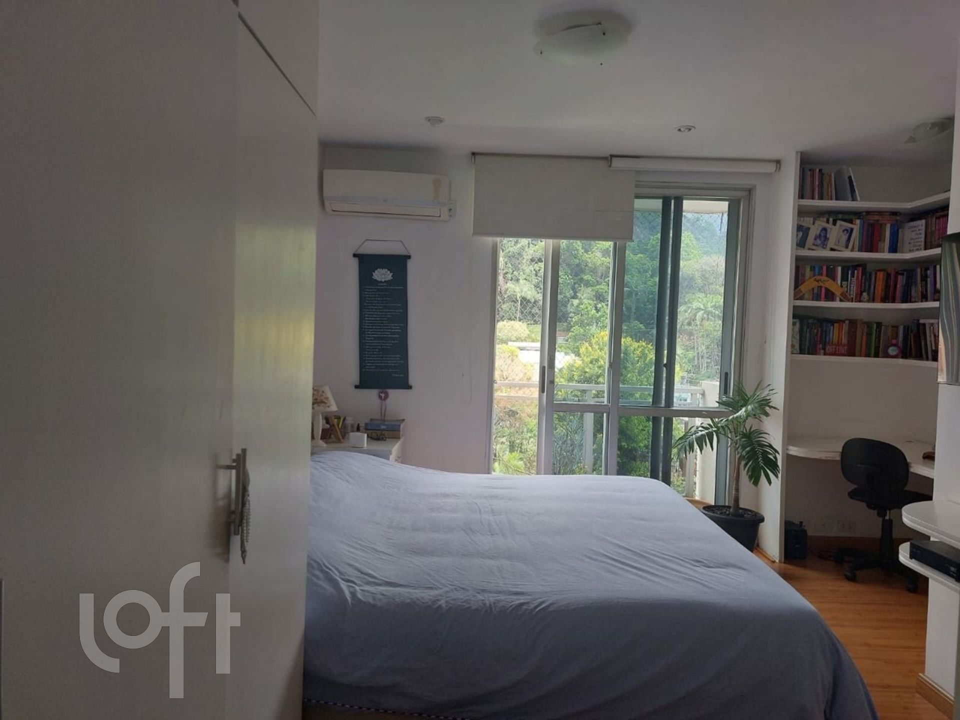 Apartamento à venda com 4 quartos, 140m² - Foto 7