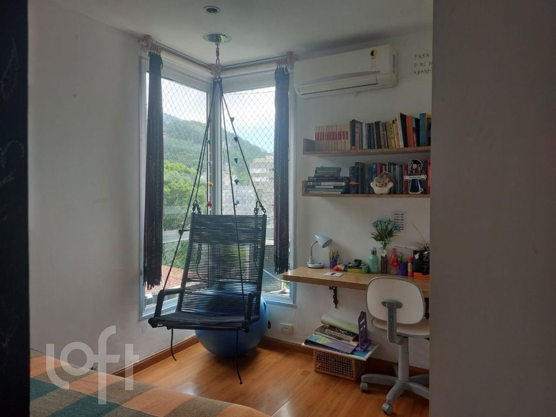 Apartamento à venda com 4 quartos, 140m² - Foto 12