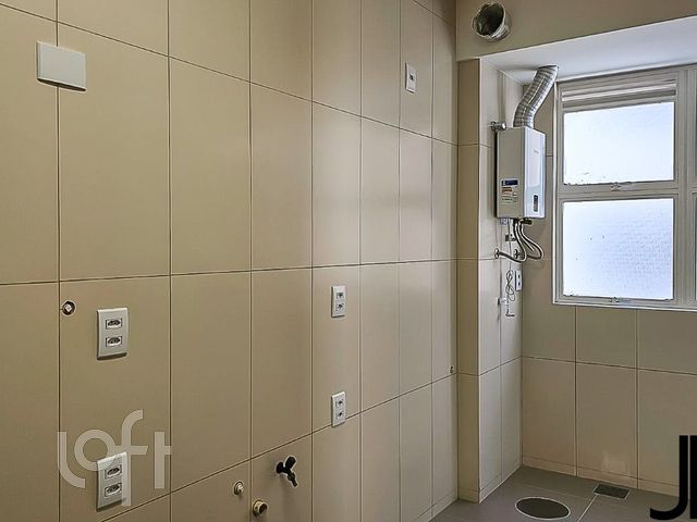 Apartamento com 81m², 2 dormitórios, Bom Fim em Porto Alegre