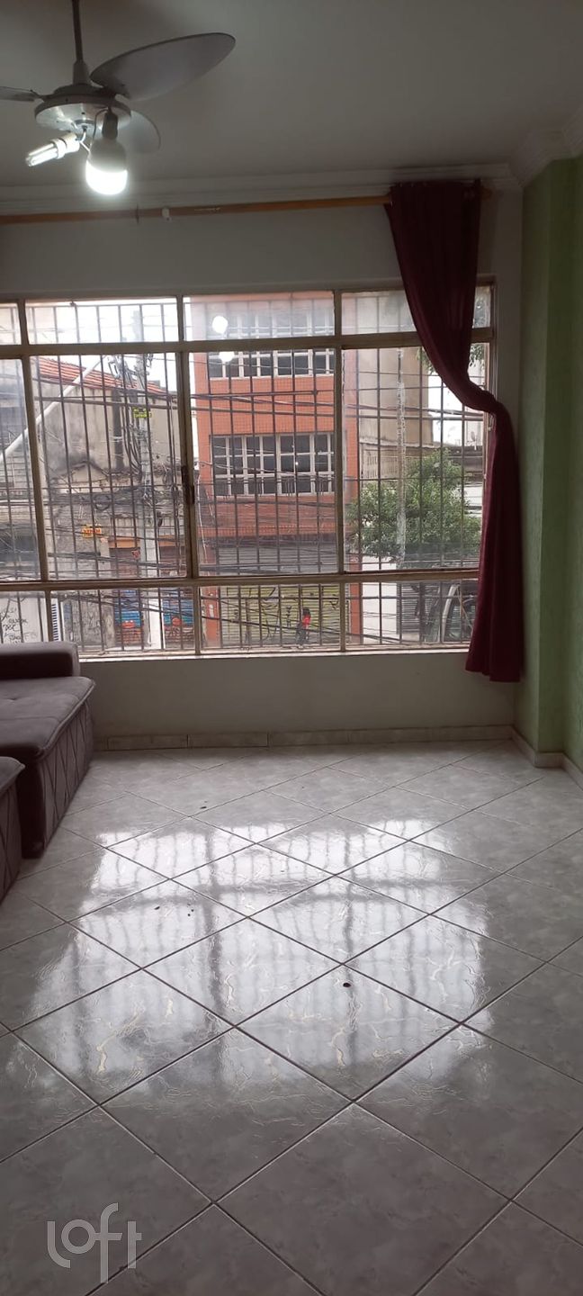 Apartamento à venda com 2 quartos, 70m² - Foto 1