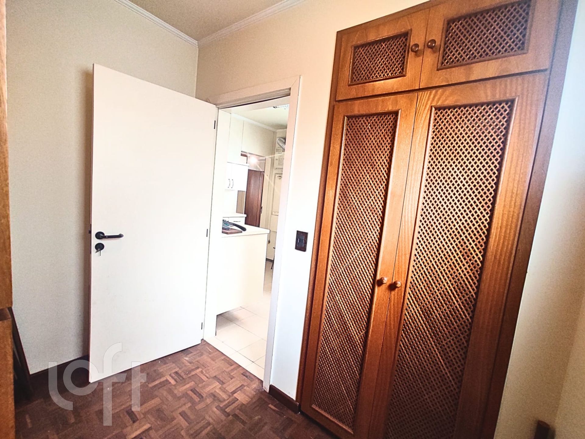 Apartamento à venda com 3 quartos, 155m² - Foto 6