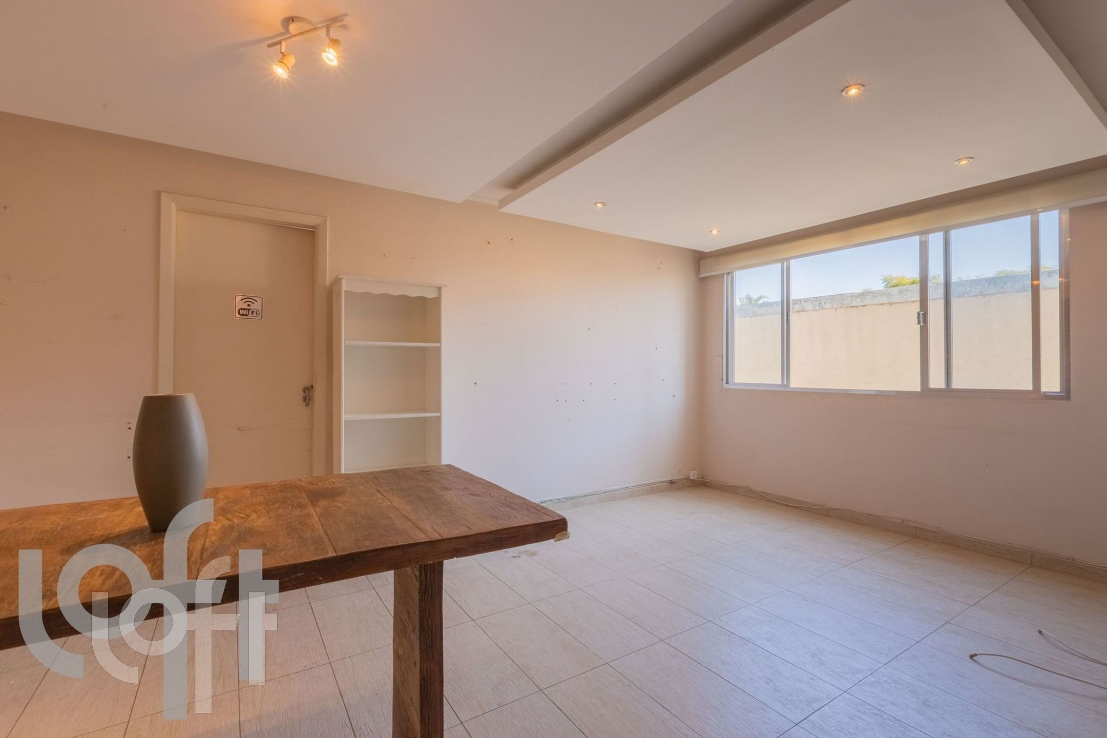 Apartamento à venda com 3 quartos, 117m² - Foto 1