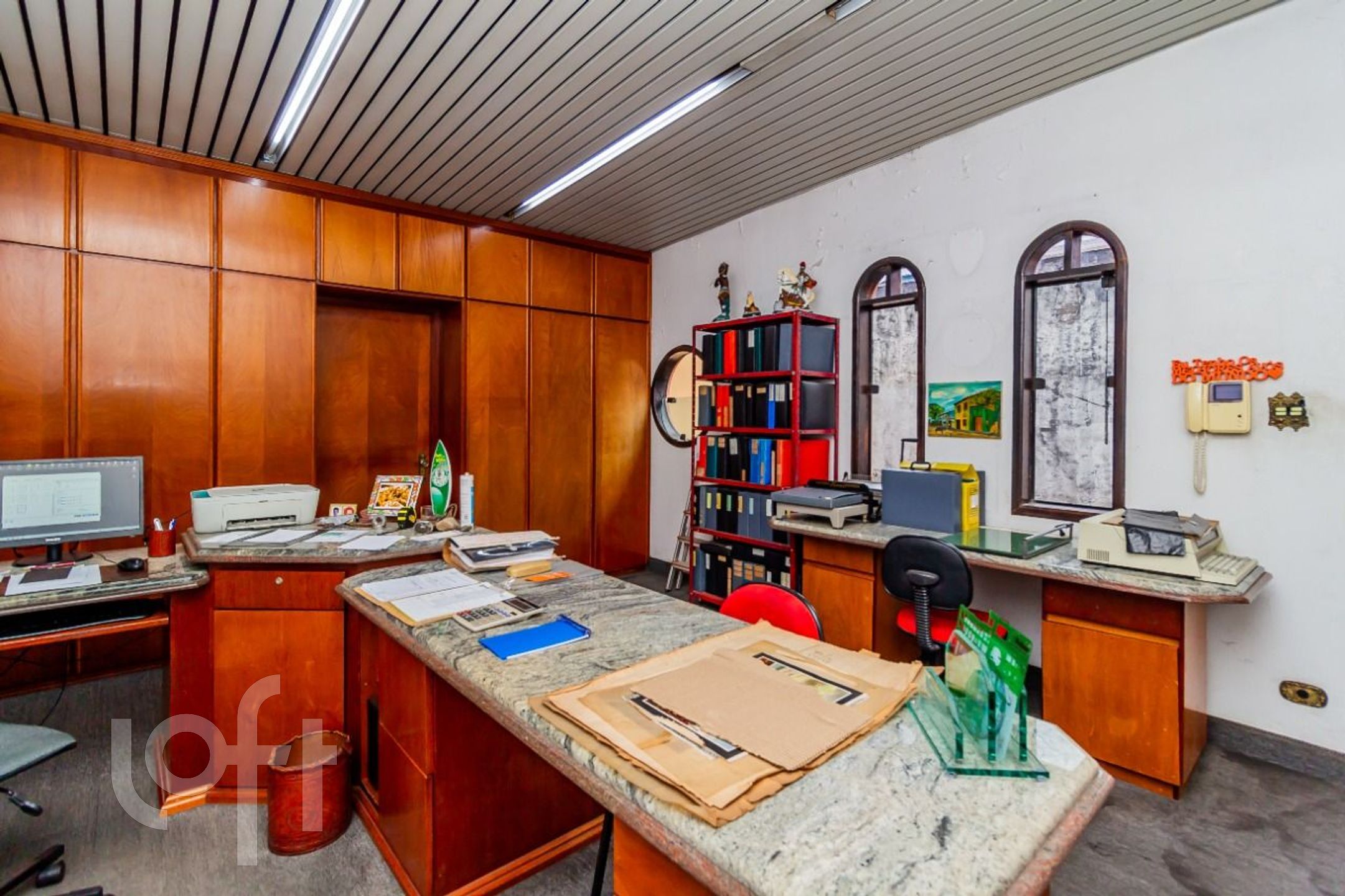 Casa à venda com 4 quartos, 300m² - Foto 30