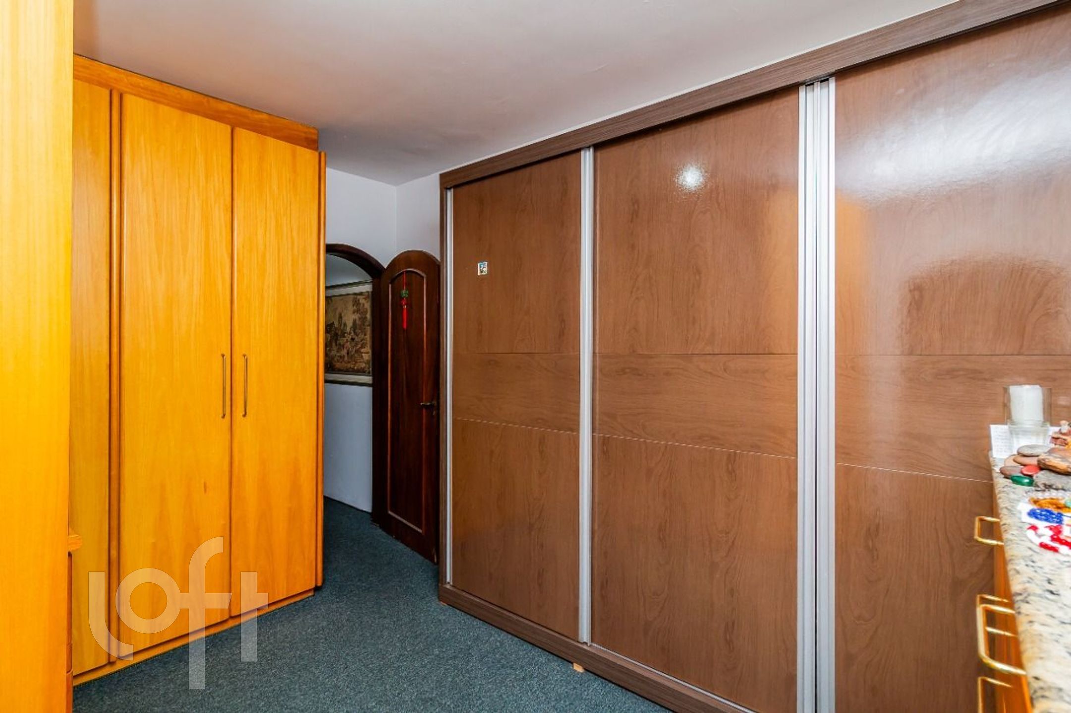 Casa à venda com 4 quartos, 300m² - Foto 25