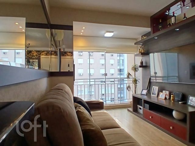 Apartamento com 62m², 2 dormitórios, 1 suíte, 1 vaga, Vila Ipiranga em Porto Alegre