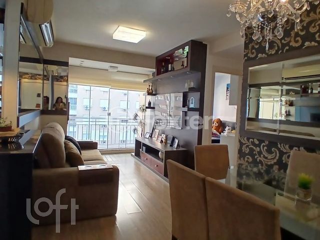 Apartamento com 62m², 2 dormitórios, 1 suíte, 1 vaga, Vila Ipiranga em Porto Alegre