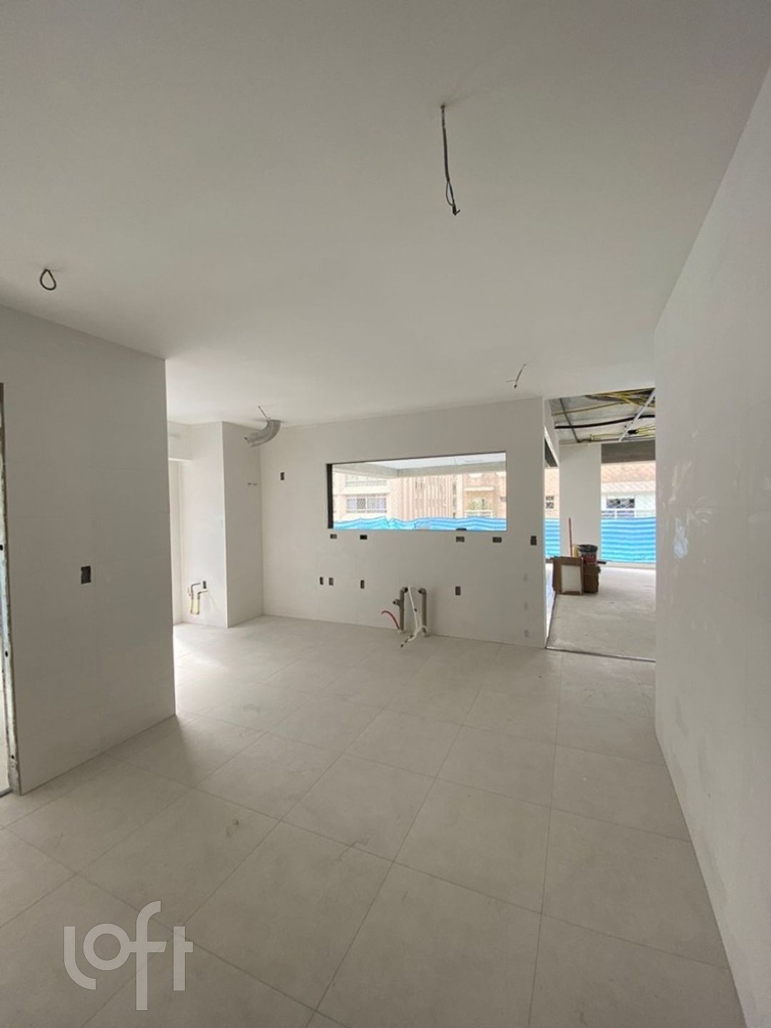 Apartamento à venda com 3 quartos, 142m² - Foto 4