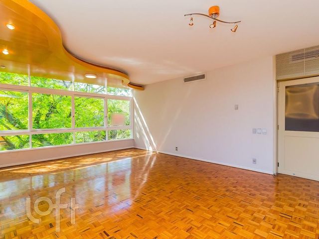 Apartamento com 194m², 3 dormitórios, 1 suíte, 1 vaga, Moinhos de Vento em Porto Alegre