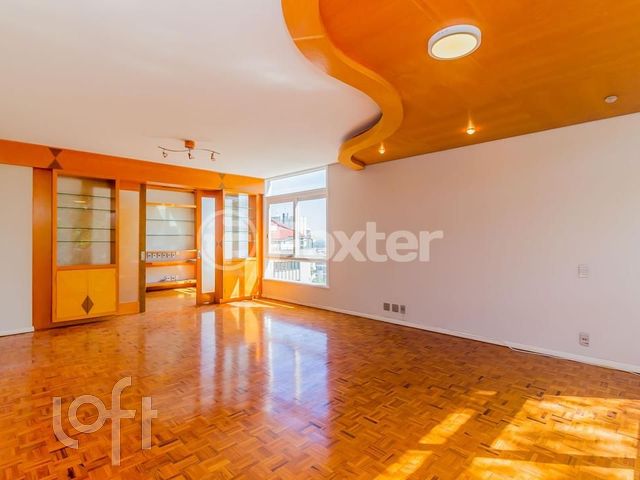 Apartamento com 194m², 3 dormitórios, 1 suíte, 1 vaga, Moinhos de Vento em Porto Alegre