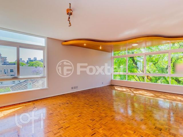 Apartamento com 194m², 3 dormitórios, 1 suíte, 1 vaga, Moinhos de Vento em Porto Alegre