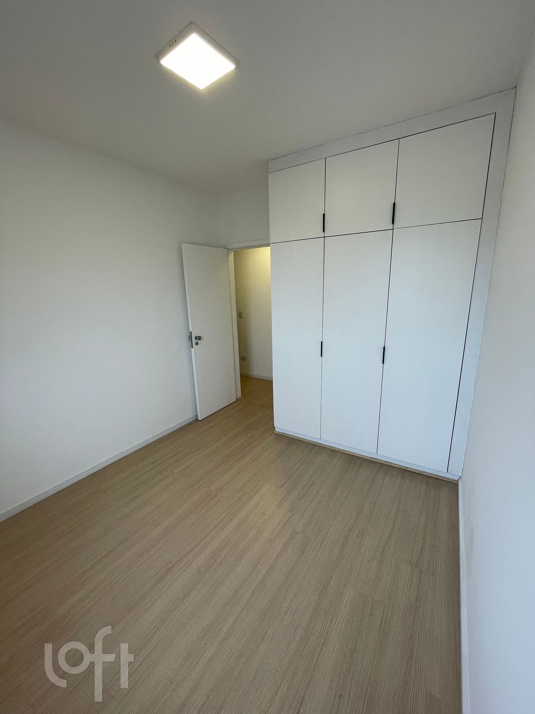 Apartamento à venda com 3 quartos, 93m² - Foto 17