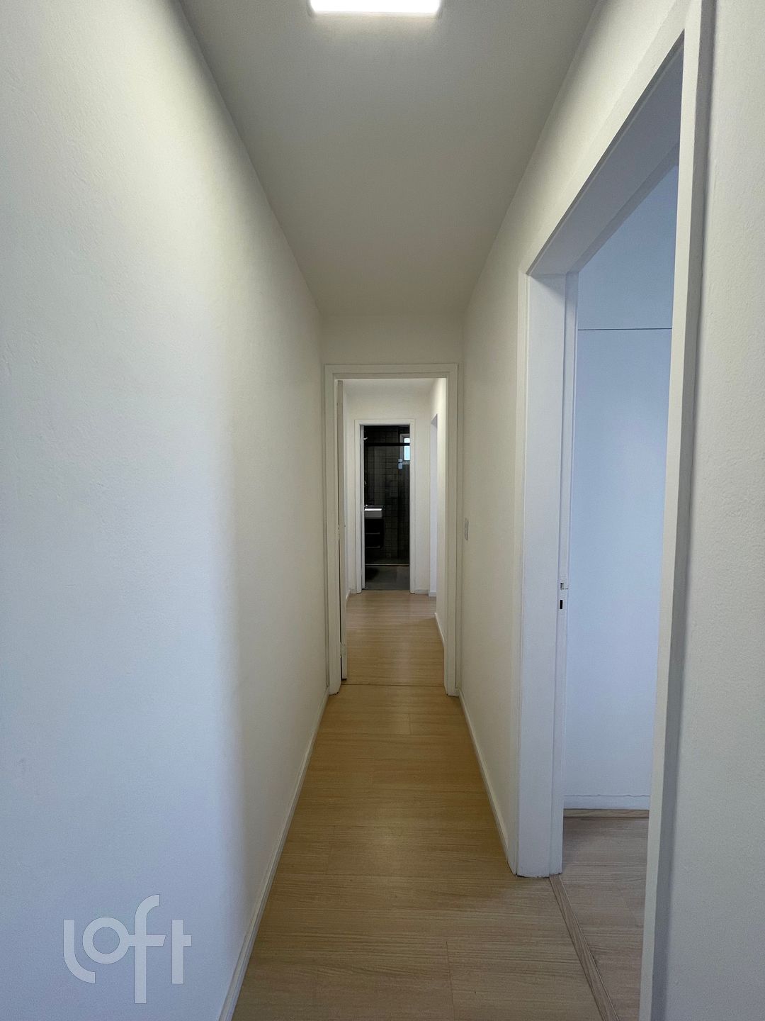 Apartamento à venda com 3 quartos, 93m² - Foto 22