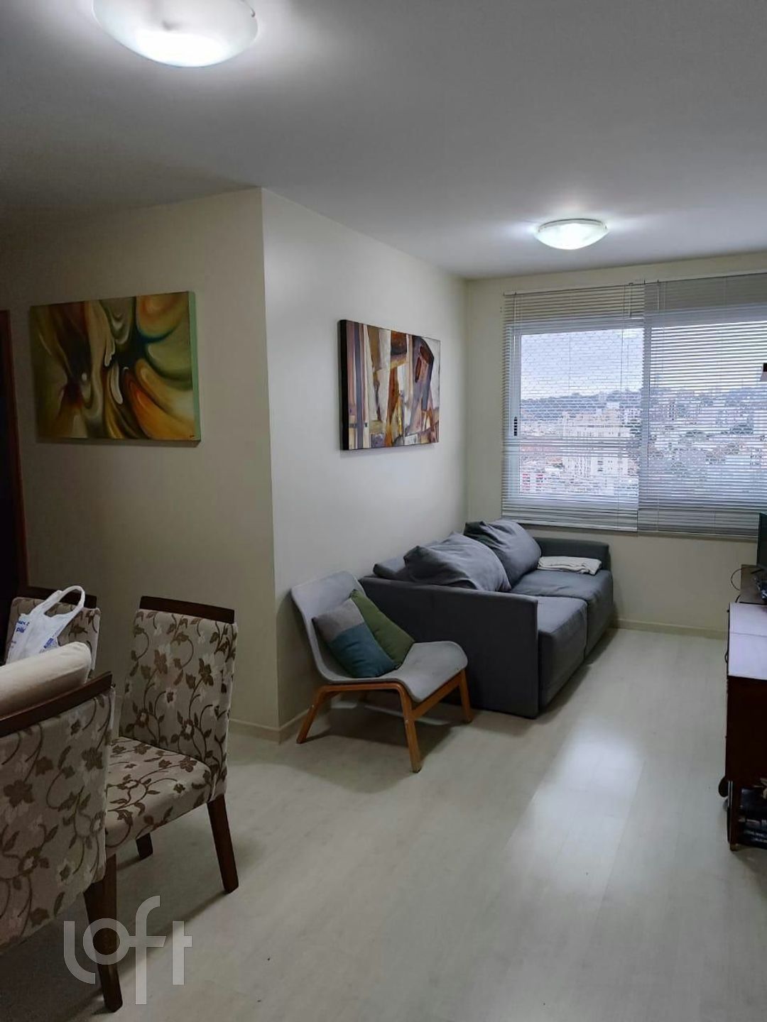 Apartamento à venda em Azenha com 49 m², 2 quartos, 1 suíte, 1 vaga