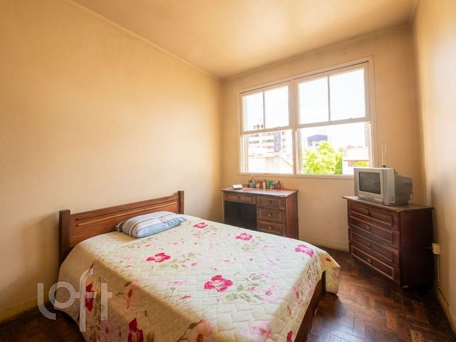 Casa com 156m², 3 dormitórios, 1 suíte, Petrópolis em Porto Alegre