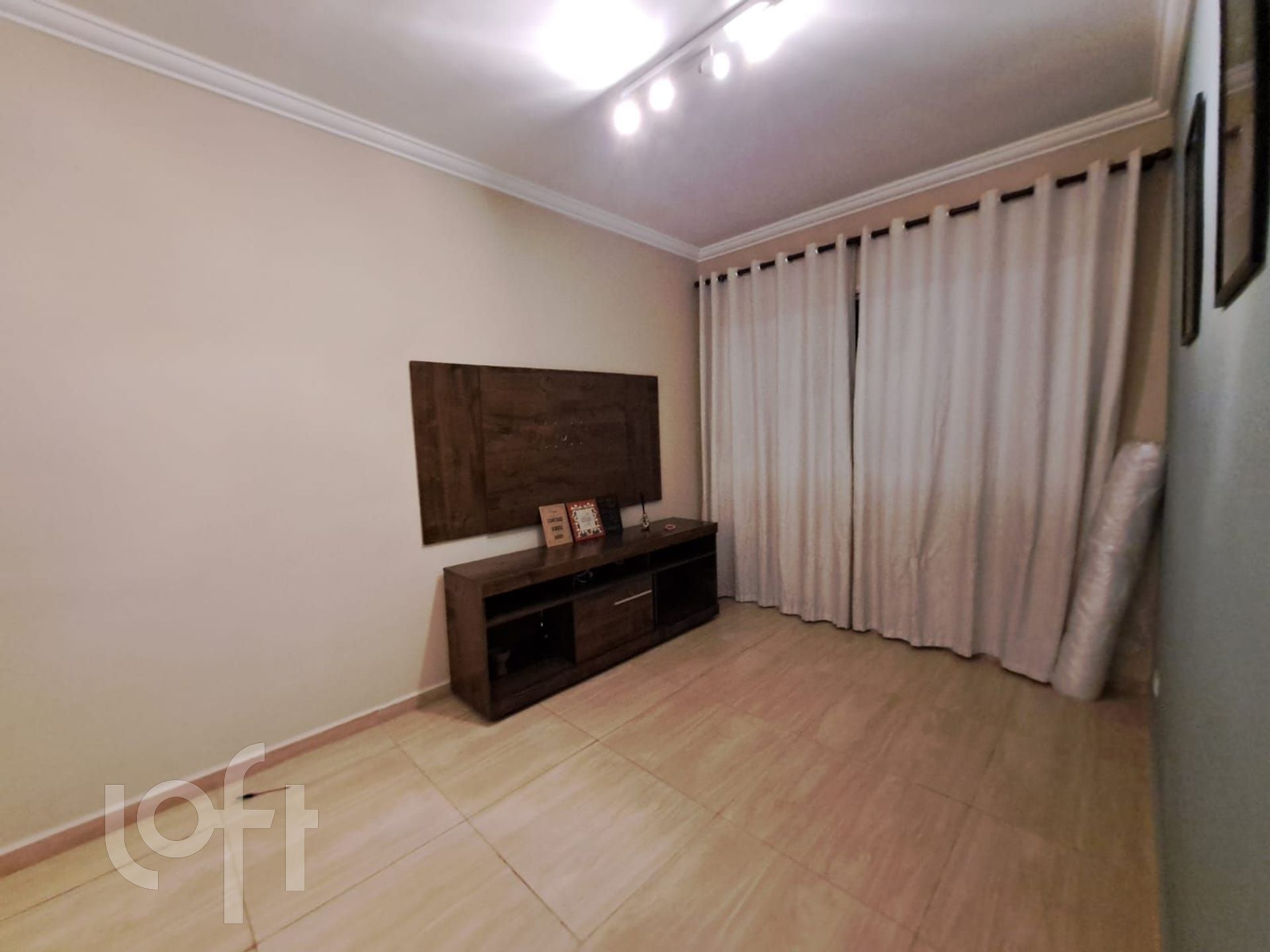 Apartamento à venda com 2 quartos, 50m² - Foto 1