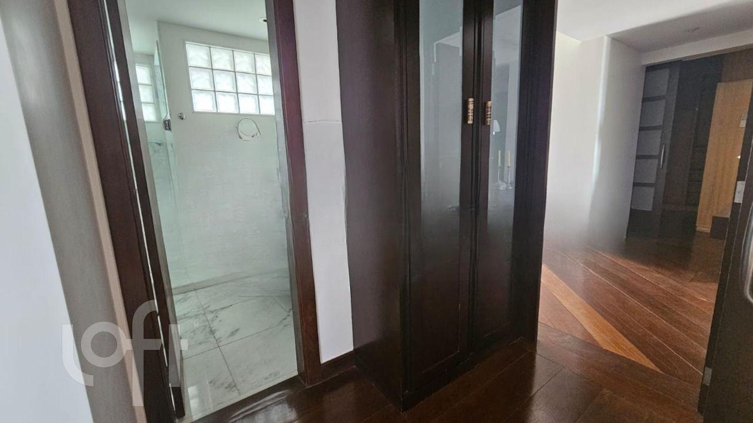 Apartamento à venda com 5 quartos, 215m² - Foto 31