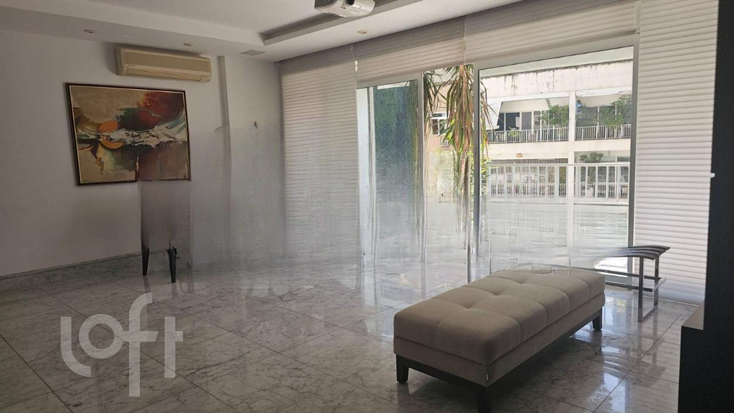 Apartamento à venda com 5 quartos, 215m² - Foto 8