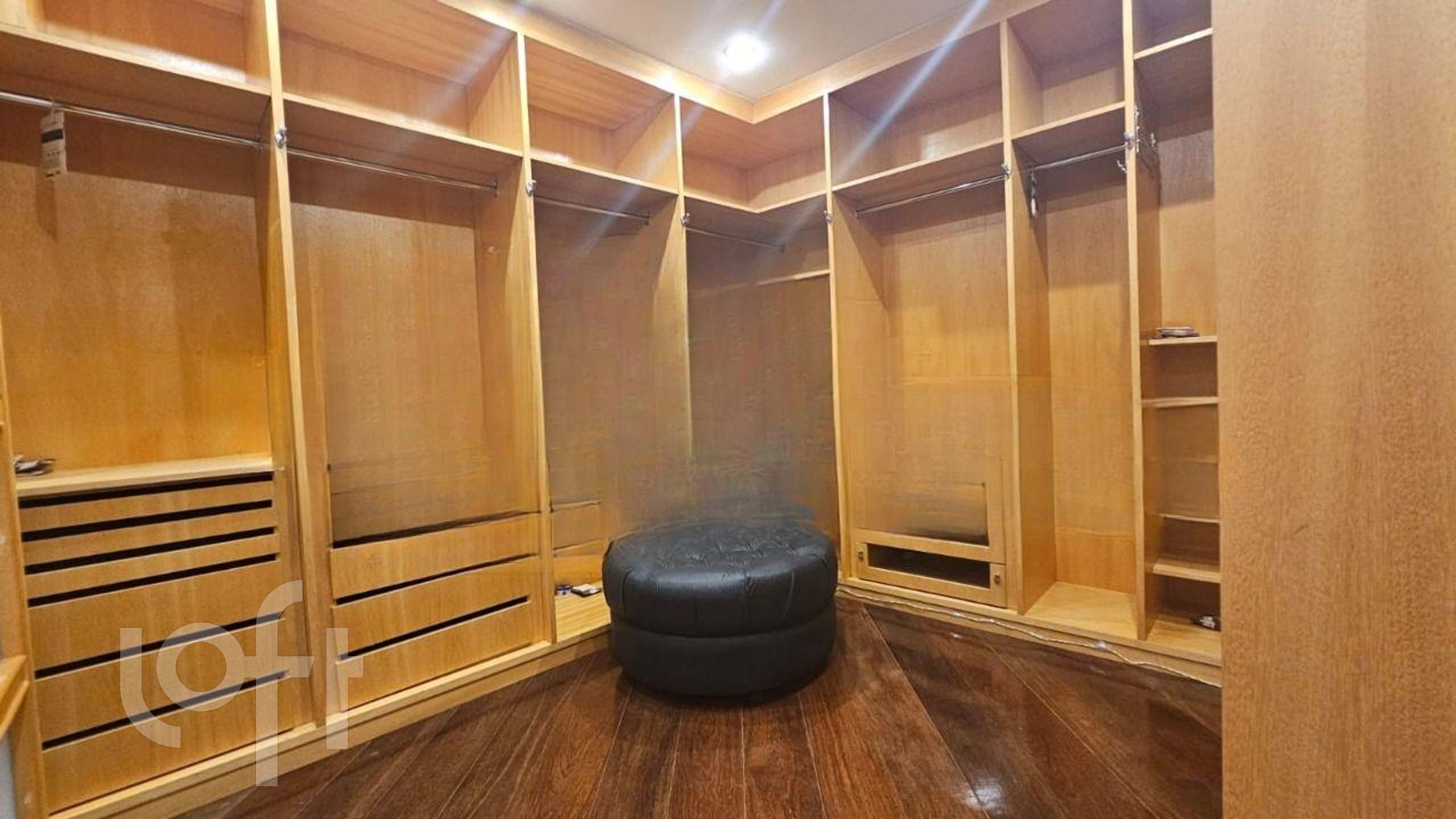 Apartamento à venda com 5 quartos, 215m² - Foto 24