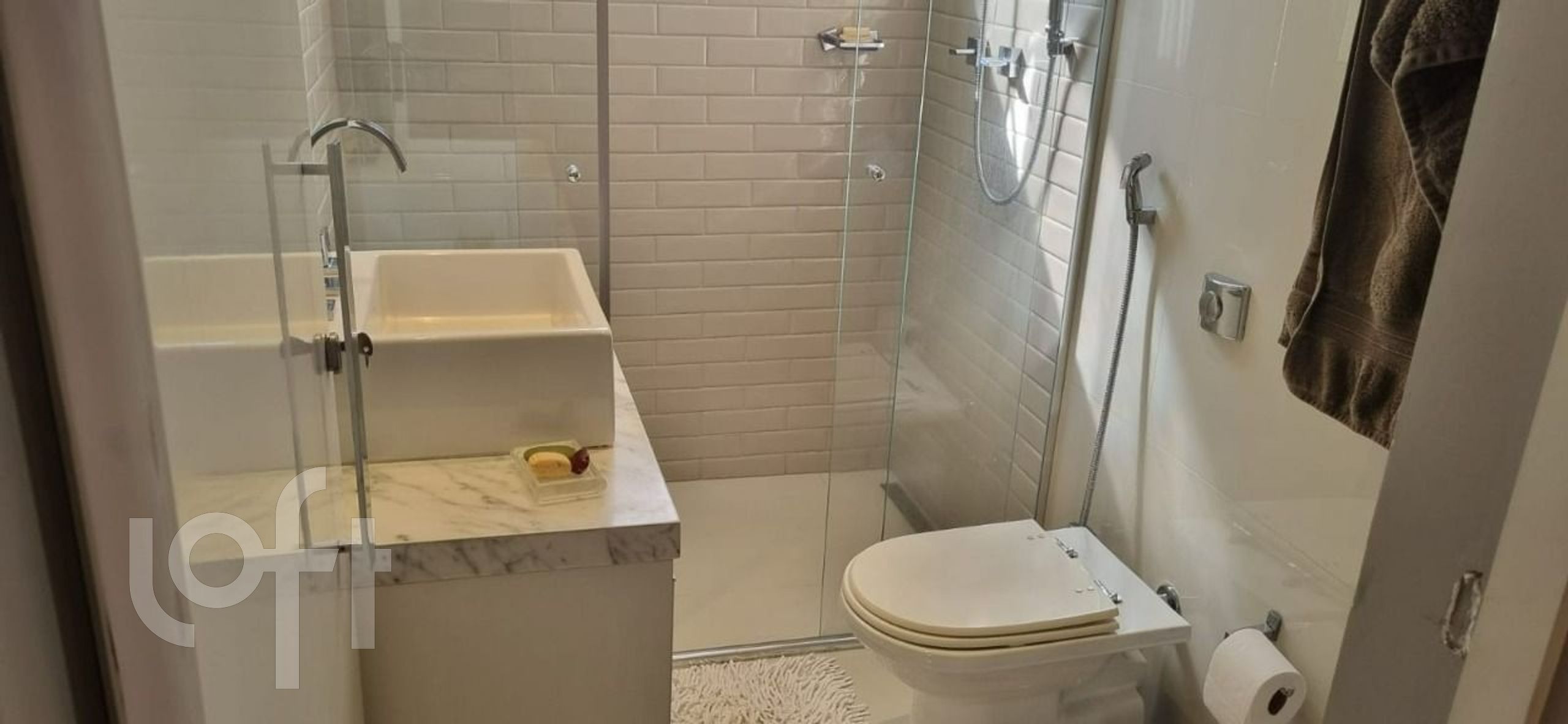 Apartamento à venda com 2 quartos, 90m² - Foto 17