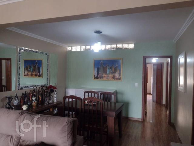 Casa com 149m², 3 dormitórios, 1 suíte, 5 vagas, Vila Ipiranga em Porto Alegre