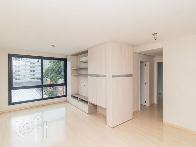 Apartamento com 74m², 2 dormitórios, 2 vagas, Jardim Botânico em Porto Alegre