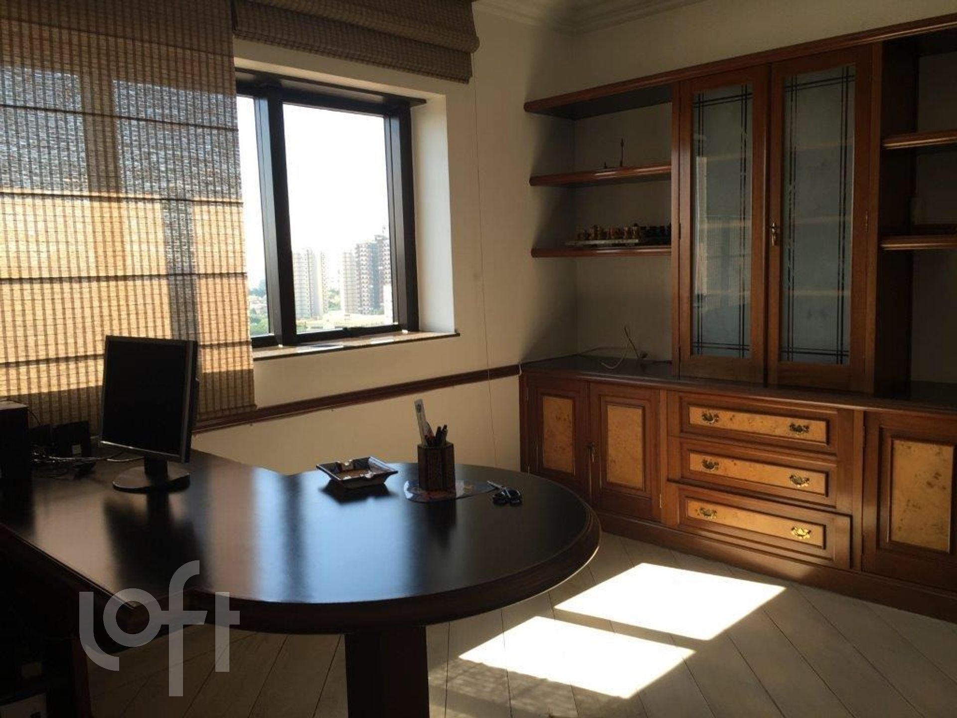 Apartamento à venda com 4 quartos, 590m² - Foto 17