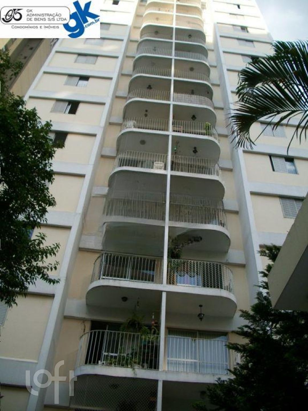 Apartamento à venda com 2 quartos, 65m² - Foto 2