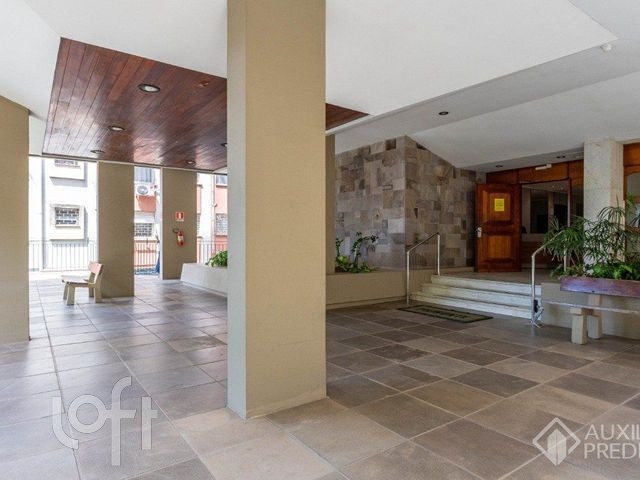 Apartamento com 92m², 1 dormitório, 1 vaga, Rio Branco em Porto Alegre