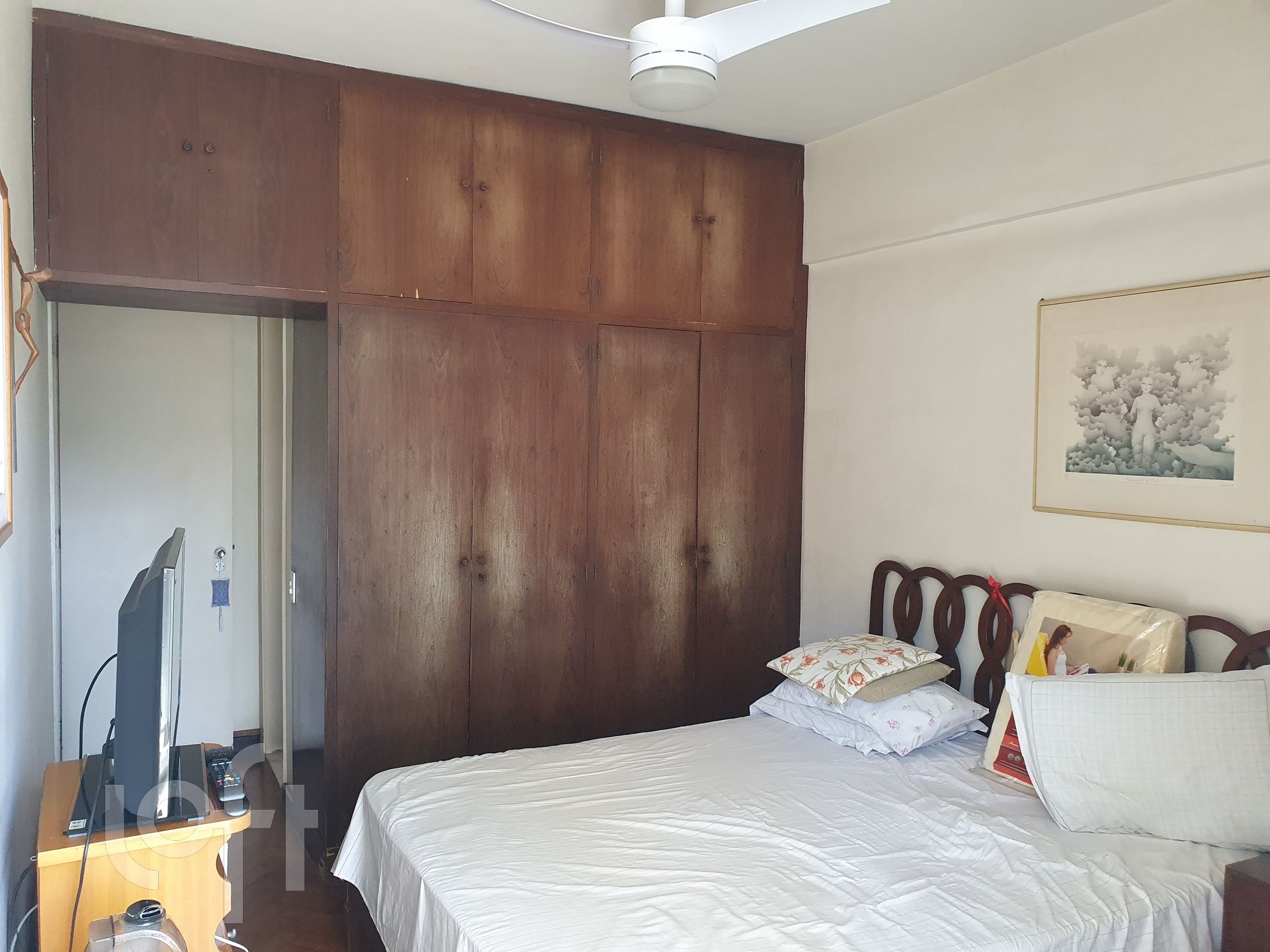 Apartamento à venda com 4 quartos, 157m² - Foto 15