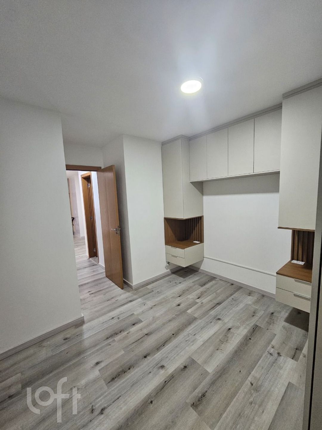 Apartamento à venda com 2 quartos, 80m² - Foto 12