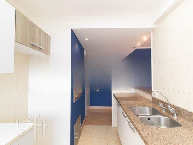 Apartamento com 89m², 3 dormitórios, 1 suíte, 1 vaga, Menino Deus em Porto Alegre