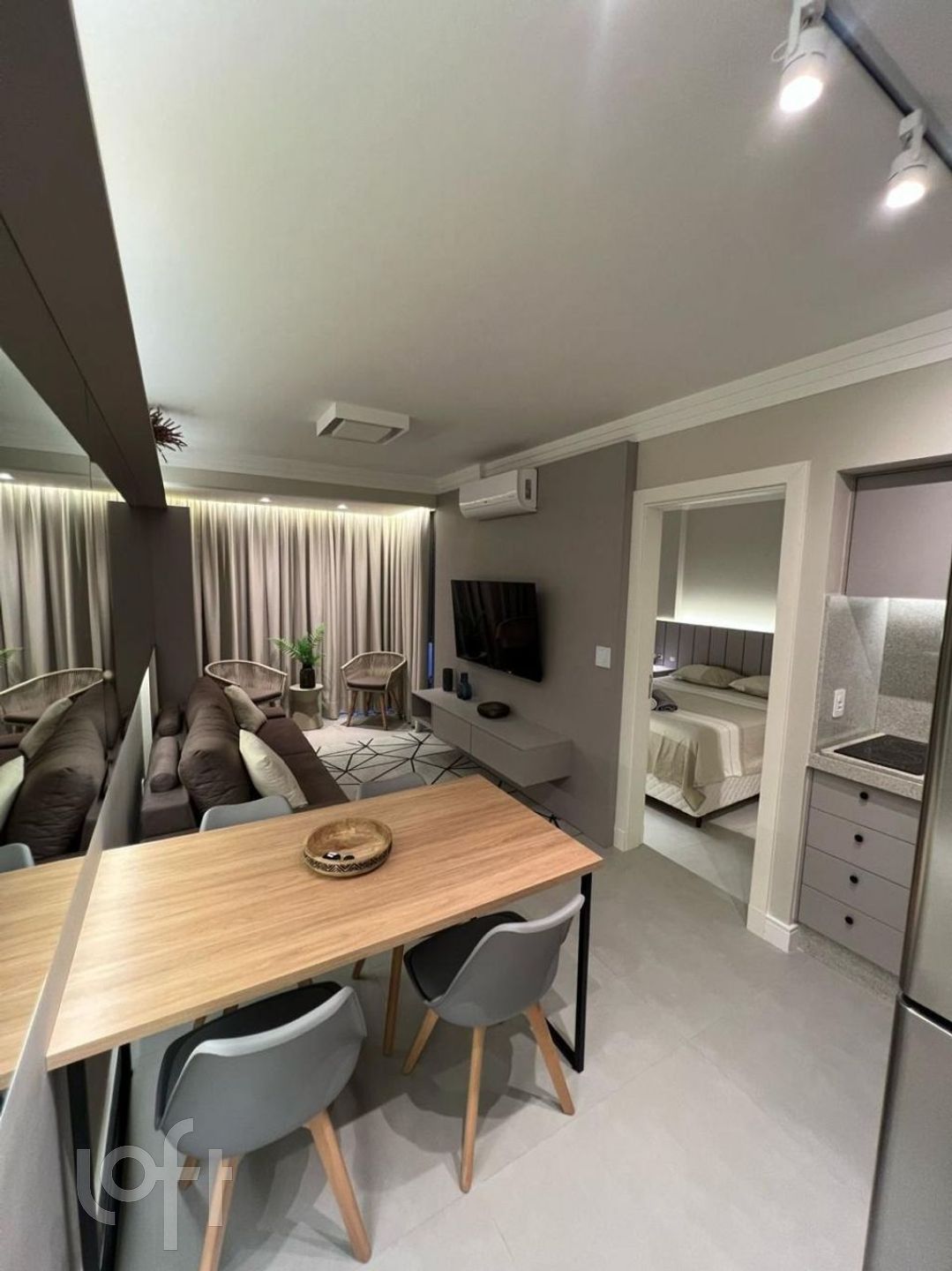 Apartamentos com 47m², 1 quarto, 1 garagem, no bairro Vila Real em Balneário Camboriú