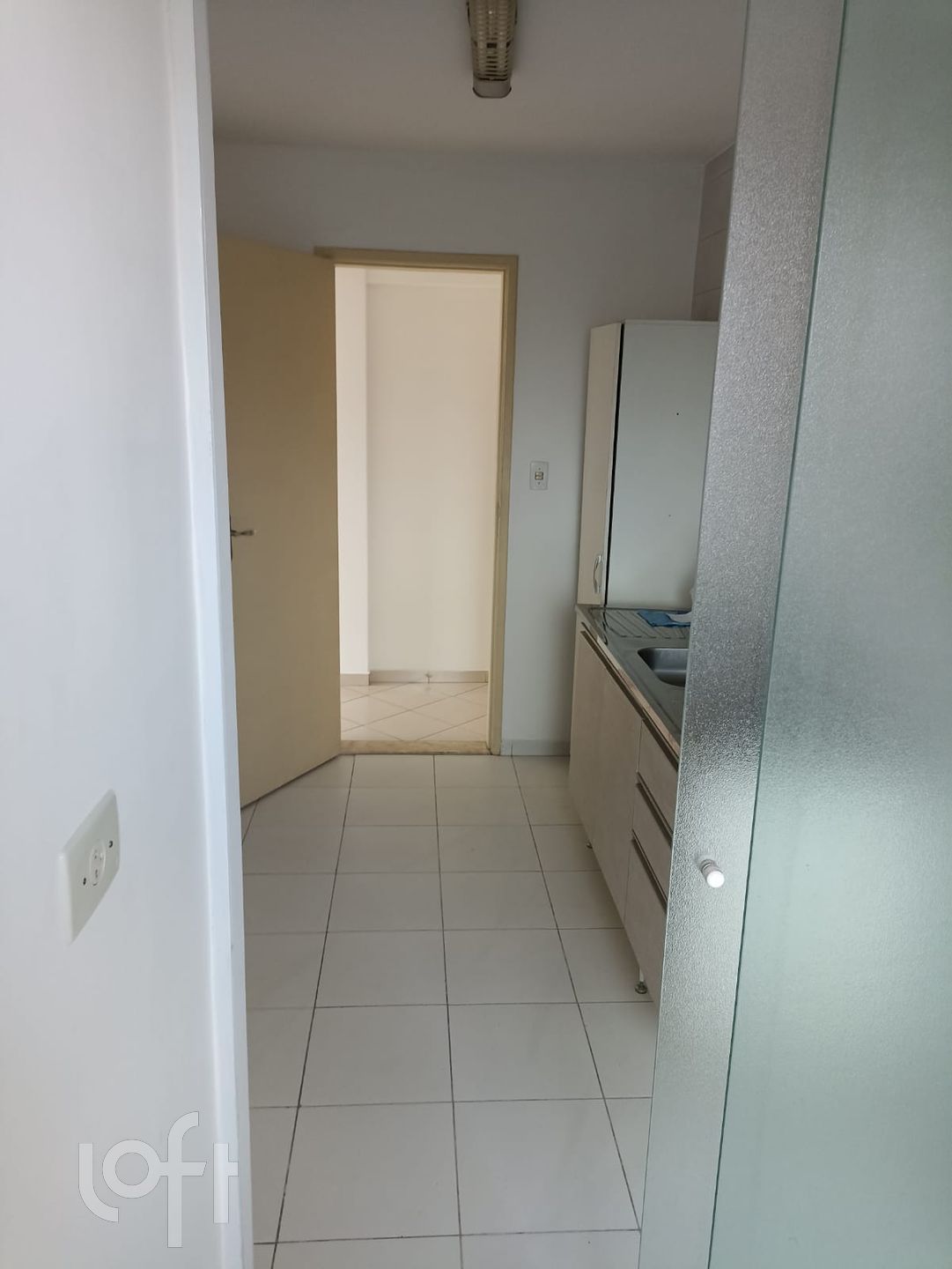 Apartamento à venda com 2 quartos, 62m² - Foto 5