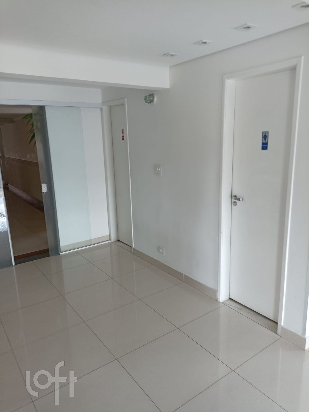 Apartamento à venda com 2 quartos, 62m² - Foto 15