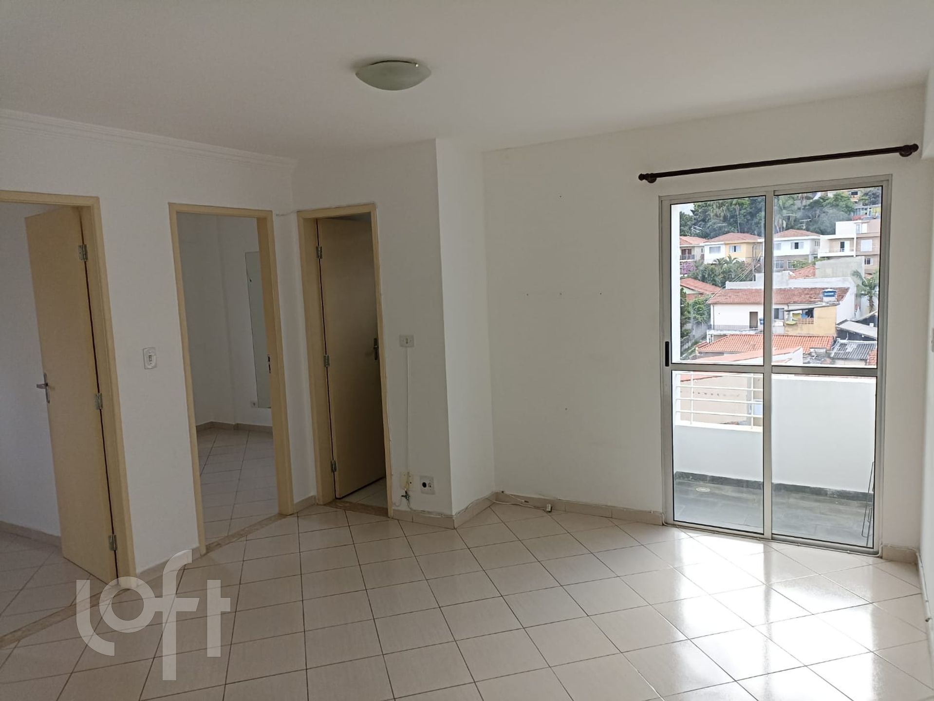 Apartamento à venda com 2 quartos, 62m² - Foto 1